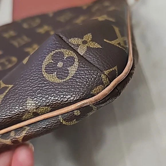 #0040-1111 LOUIS VUITTON MONOGRAM MUSSET SHOULDER BAG - Picture 12 of 12